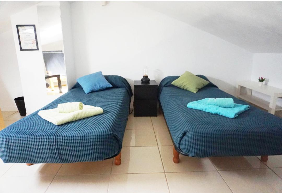 Отель Casa La Sonrisa Shared House Эль-Медано Экстерьер фото