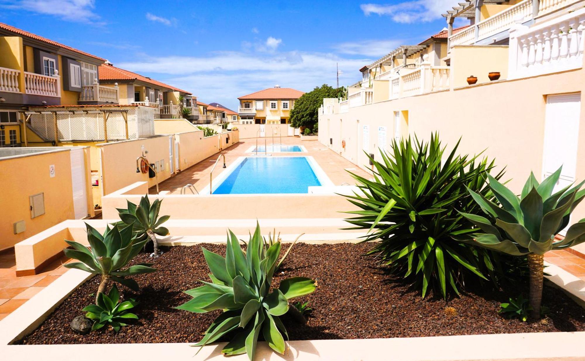 Отель Casa La Sonrisa Shared House Эль-Медано Экстерьер фото