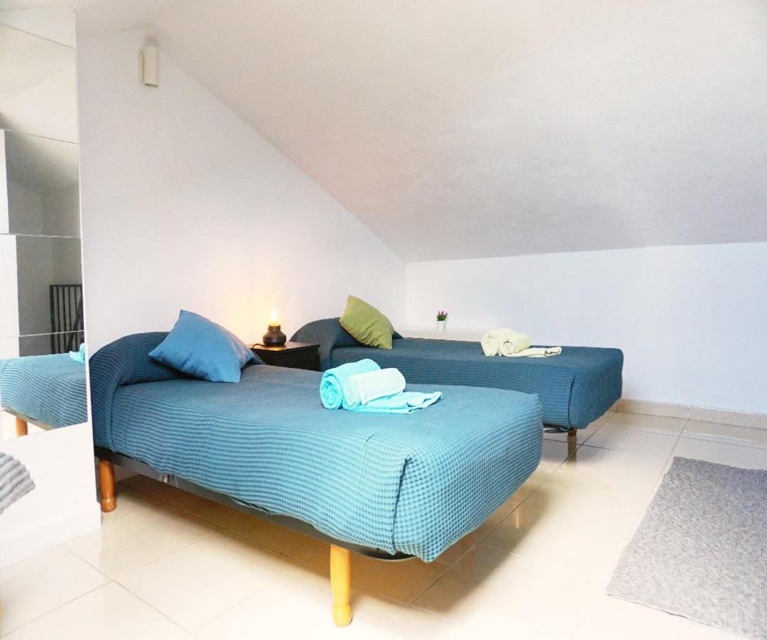 Отель Casa La Sonrisa Shared House Эль-Медано Экстерьер фото